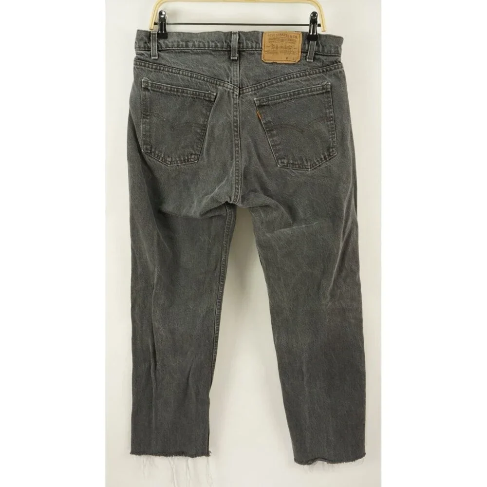 Vintage 1980s Levis USA 40505-0259 Mens 34 x 29 Gray Orange Tab Distressed Jeans
